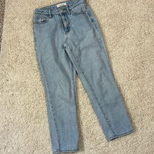 PAC SUN 22 (23 is closest PM msnt) Mom Jean slight distressed, light denim wash